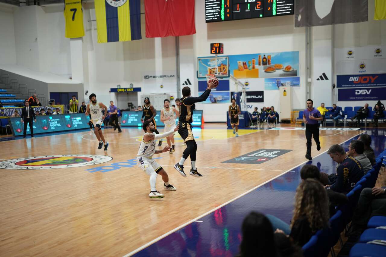 Konya’nın dev adamları, Fenerbahçe’yi evinde yendi 2